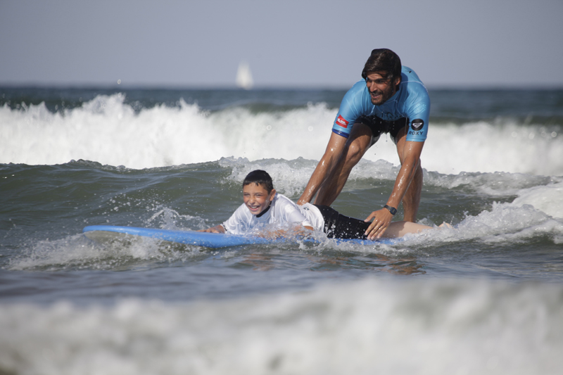 Día Internacional del Surfing