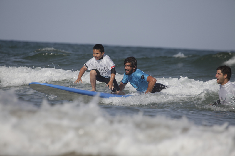 Día Internacional del Surfing