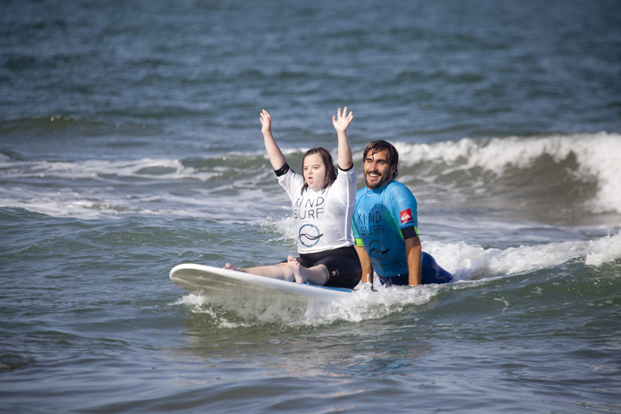 Día Internacional del Surfing