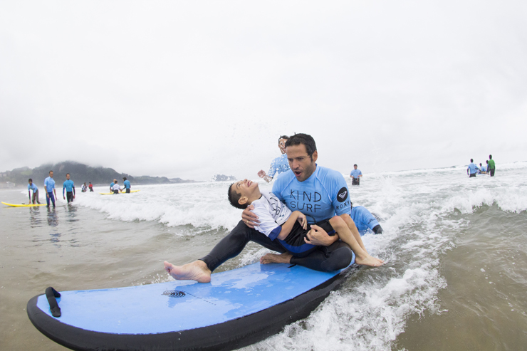 Foto Jornada Kind Surf Zarautz 2014